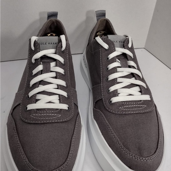 Cole Haan Men's Gray Sneakers size 11 pre owned Exellent condition - Picture 6 of 7